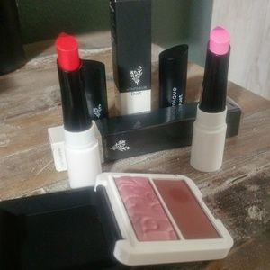 💄YOUNIQUE DUET COLLECTION💋